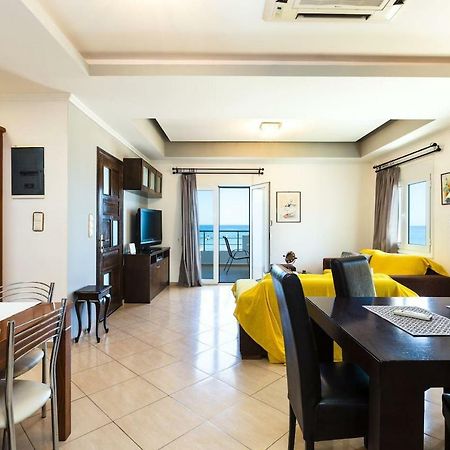 Beachfront Apartment Ретимно Екстериор снимка