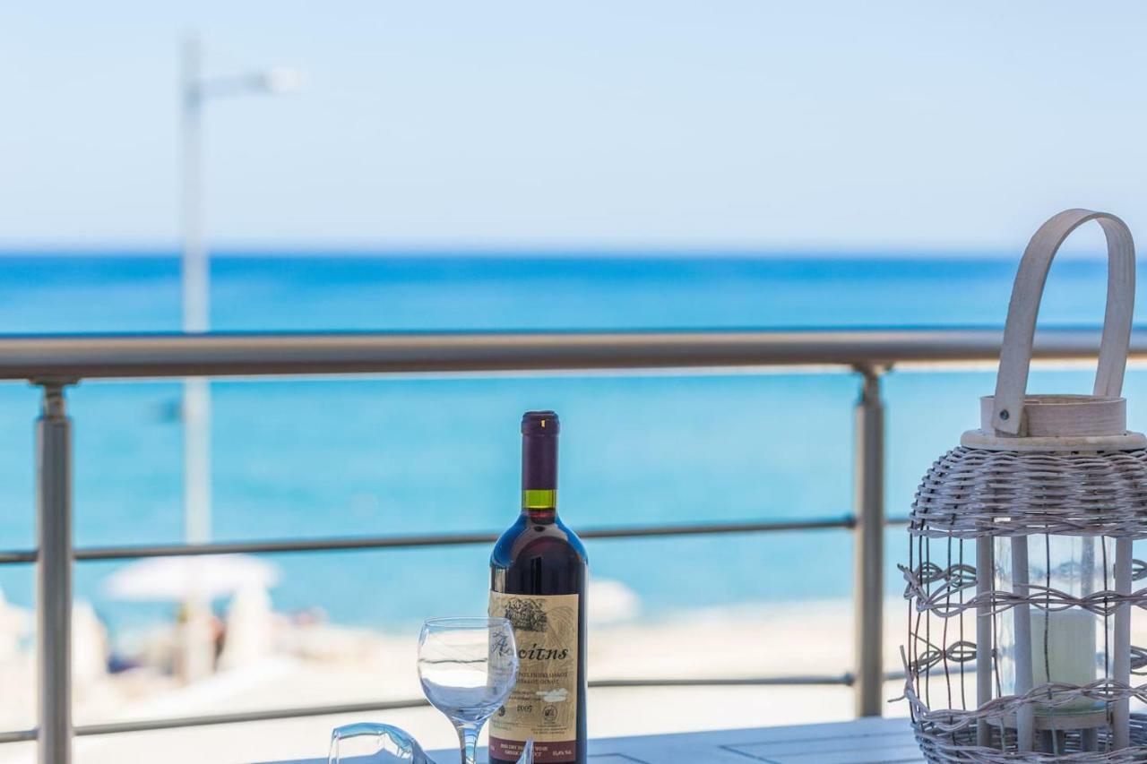 Beachfront Apartment Ретимно Екстериор снимка